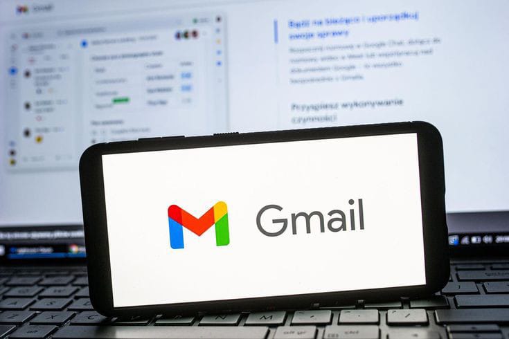 Gmail yang terus memperbarui fiturnya.