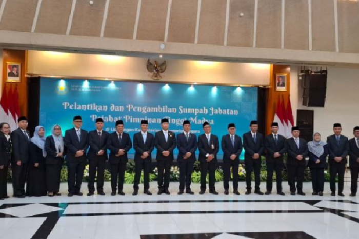 Mensesneg Lantik 25 Pejabat Kemensetneg