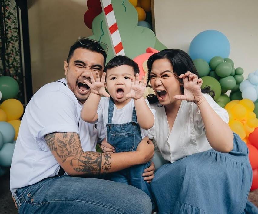 Keluarga Dmitriev Abraham Hariyanto atau yang biasa dikenal sebagai Abe Cekut.