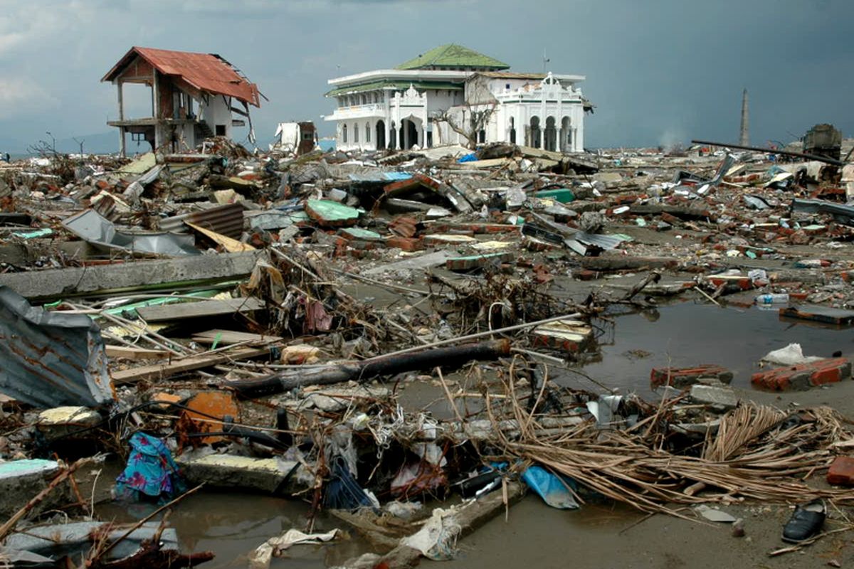 Saat bencana Tsunami di Aceh pada 26 Desember 2004