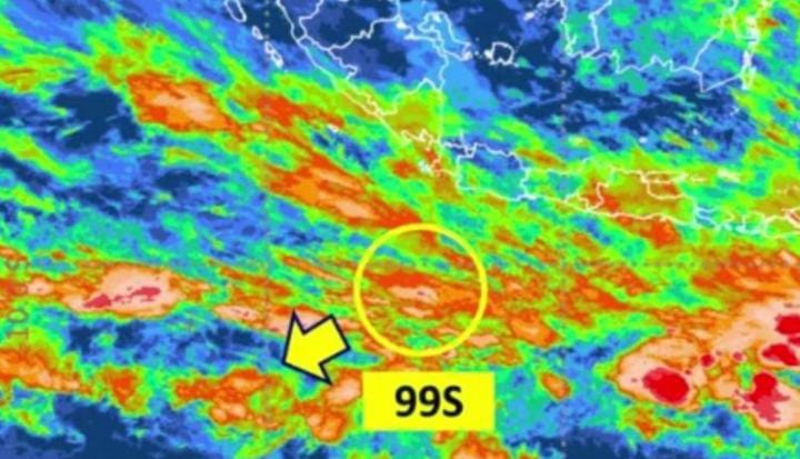 Radar BMKG yang menunjukkan adanya siklon tropis.