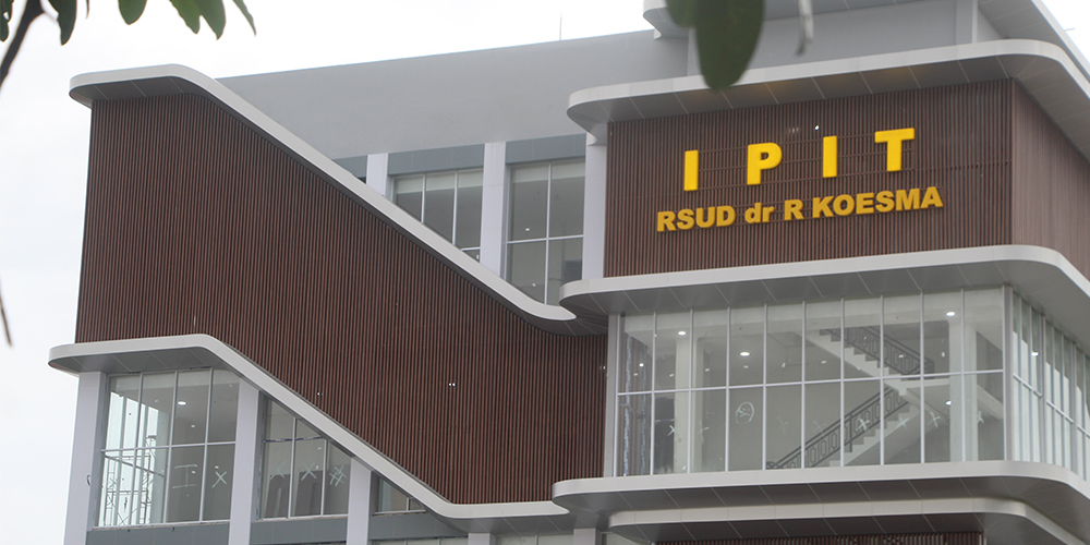 Pembangunan gedung IPIT RSUD dr. R. Koesma Tuban yang kembali tidak sesuai target. Kini kembali diperpanjang lagi hingga 50 hari kedepan.
