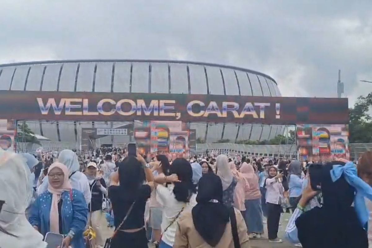 Penonton konser Seventeen di JIS mendapatkan tarif mahal taksi online