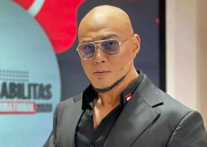 Staf khusus Menteri Pertahanan Deddy Corbuzier.