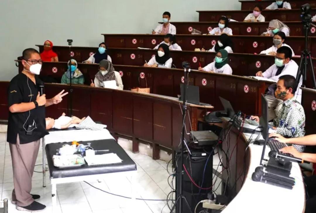 Mendiktisaintek pastikan tidak ada kenaikan ukt