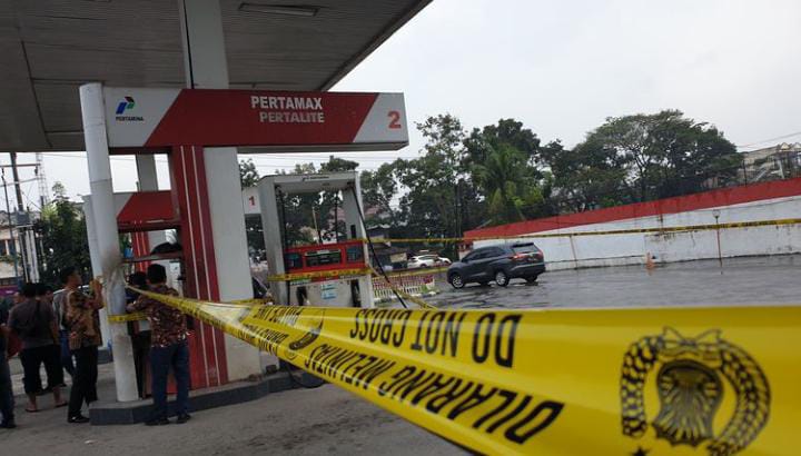 Polrestabes Medan gerebek SPBU yang praktik Pertalite oplosan