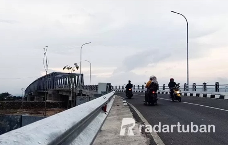 Jembatan Kanor-Rengel