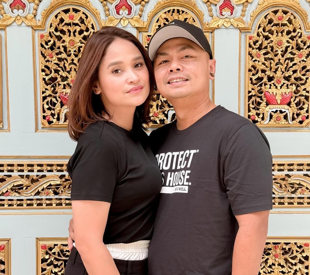 Wendi Cagur dilarikan ke rumah sakit