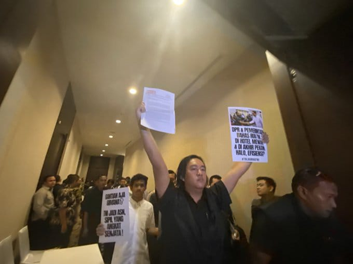 Tagar tolak revsi UU TNI viral di media sosial