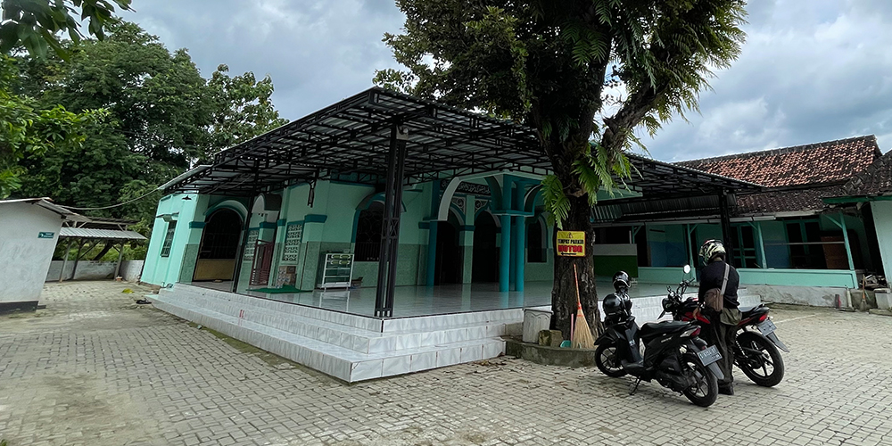 RELIGIUS: TampilanMasjid Jabal Qona&rsquo;ah di Desa Montongsekar, Kecamatan Montong, Kabupaten Tuban.