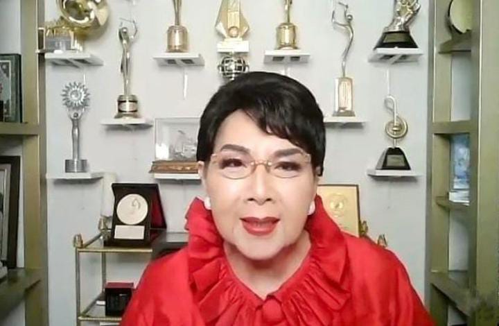 Penyanyi Senior Titiek Puspa