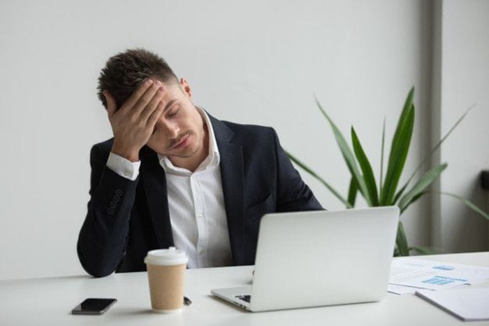 Dampak Post-Vacation Blues setelah liburan dan cara menanggulanginya.