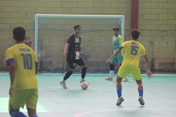 Tim futsal Kabupaten Tuban ketika berlaga dengan tim futsal Kabupaten Magetan