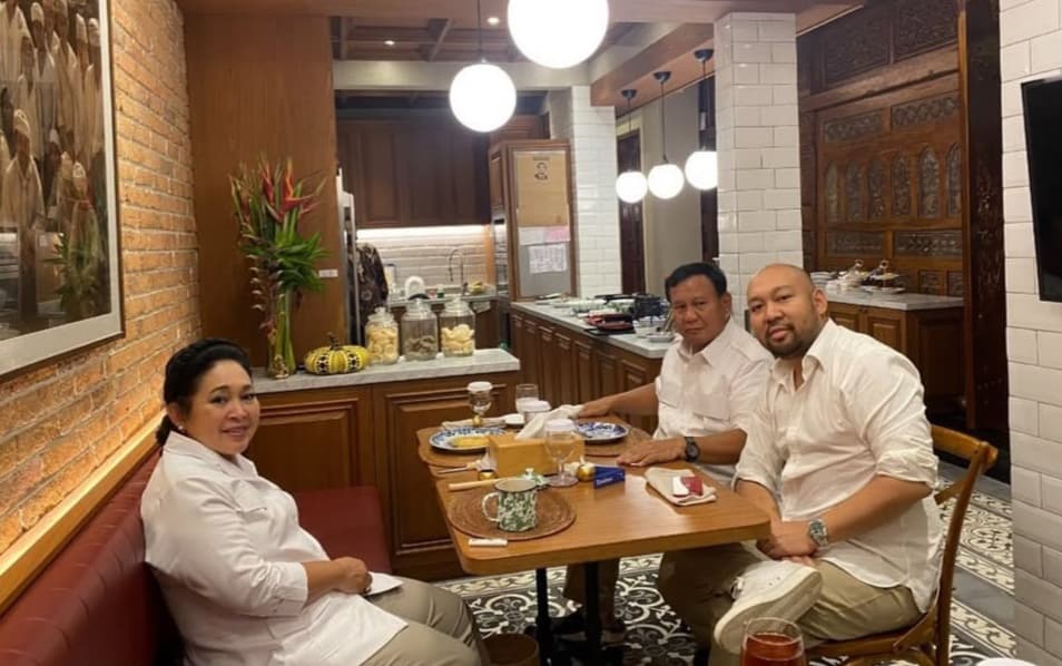 Potret kebersamaan Prabowo Subianto bersama Titiek Suharto dan Didit.