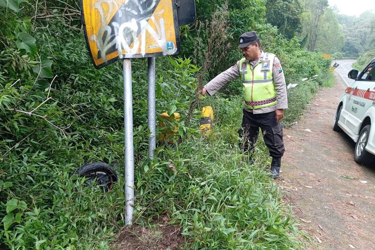 TKP di Tikungan Lawu Green Forest, Jalan Raya Sarangan&ndash;Cemorosewu, Kelurahan Sarangan, Kecamatan Plaosan, Kabupaten Magetan.