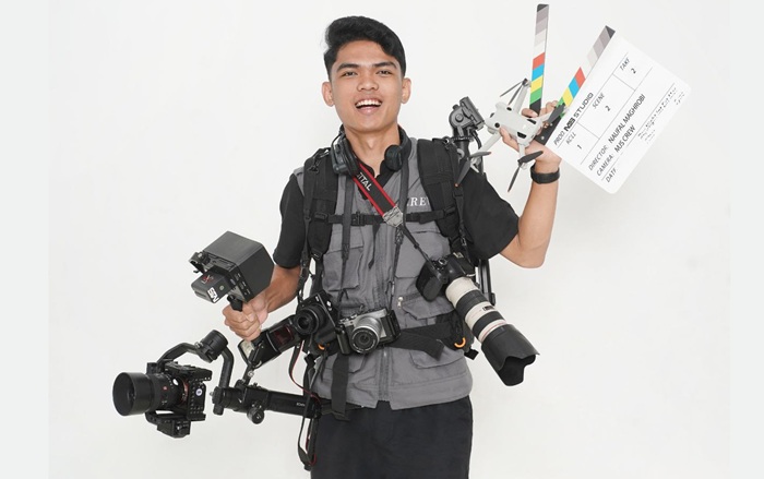 Naufal Maghrobi, entrepreneur asal Tuban yang merintis usaha dari usaha benang layang-layang.