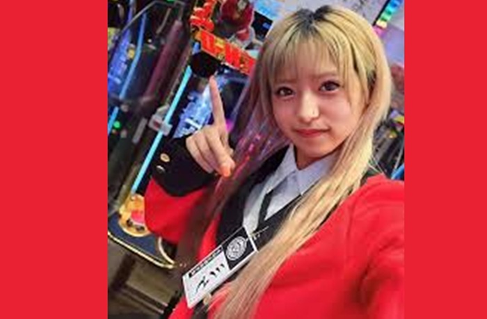 Potret terbatu Mitsuki Nagisa, mantan artis video Jepang yang kini jadi cosplayer.