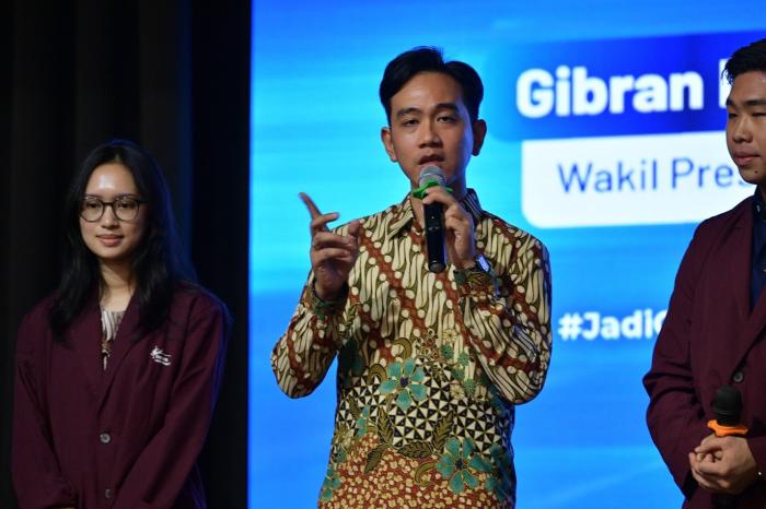 Wakil Presiden RI Gibran Rakabuming Raka saat menjelaskan tentang AI.