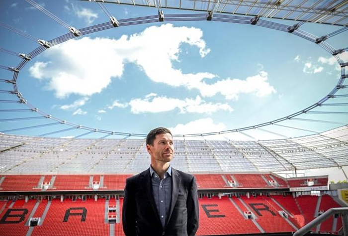 Pelatih Xabi Alonso resmi berpisah dengan Bayer Leverkusen