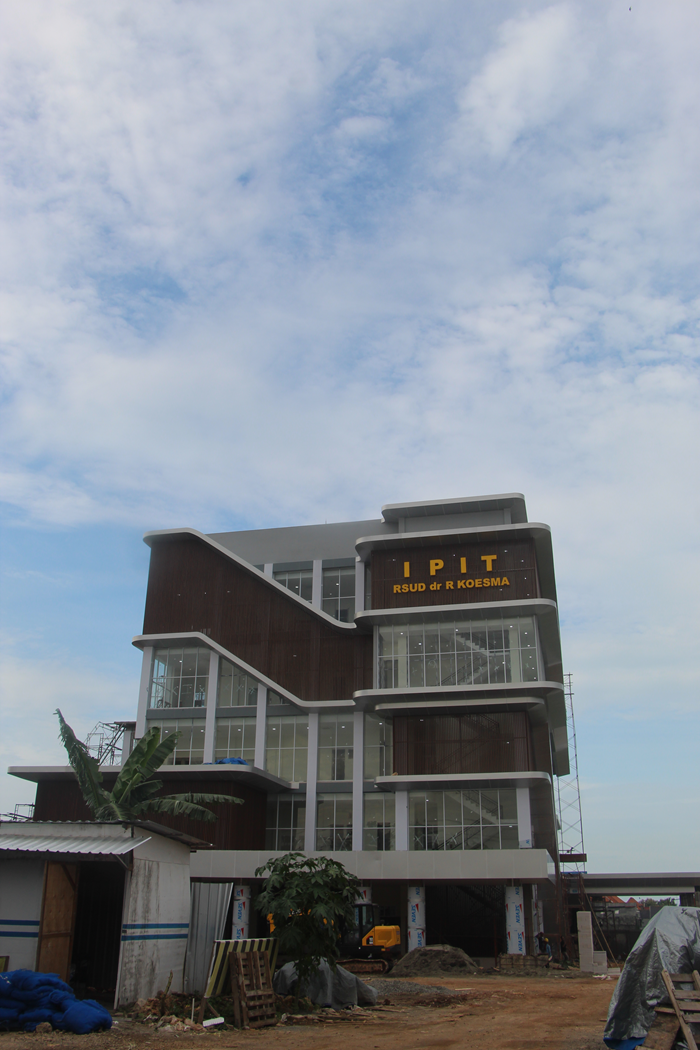 Gedung IPIT RSUD dr. R. Koesma yang baru saja tuntas