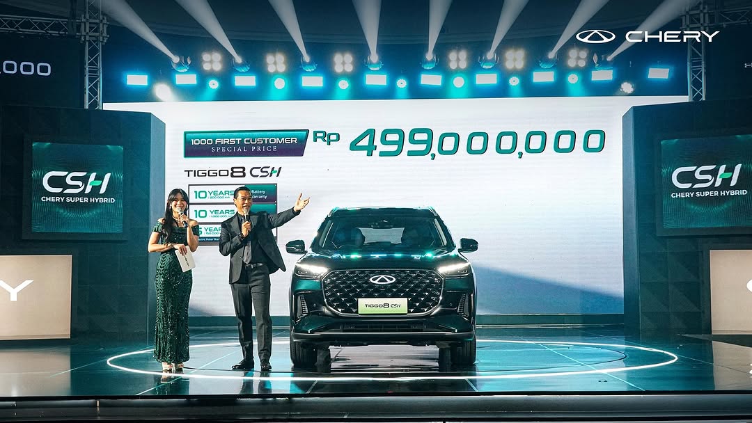 Tampilan Chery Tiggo 8 CSH dengan teknologi super hybrids.