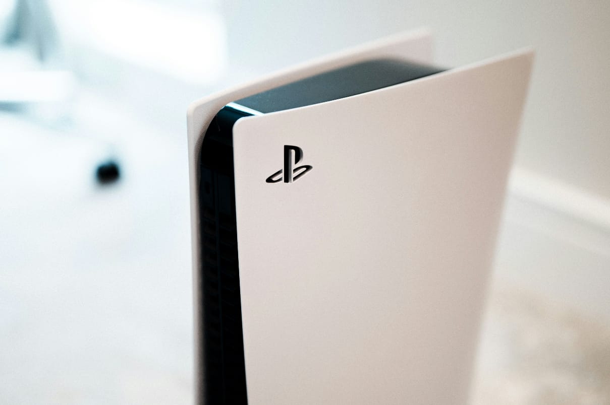 lustrasi PlayStation 5.