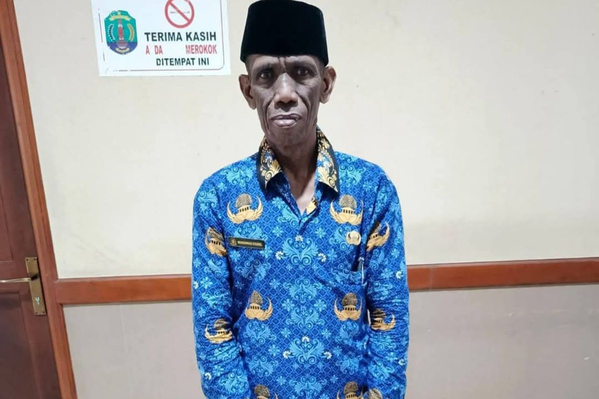 Syahril yang diangkat jadi PPPK setelah 20 tahun honorer.