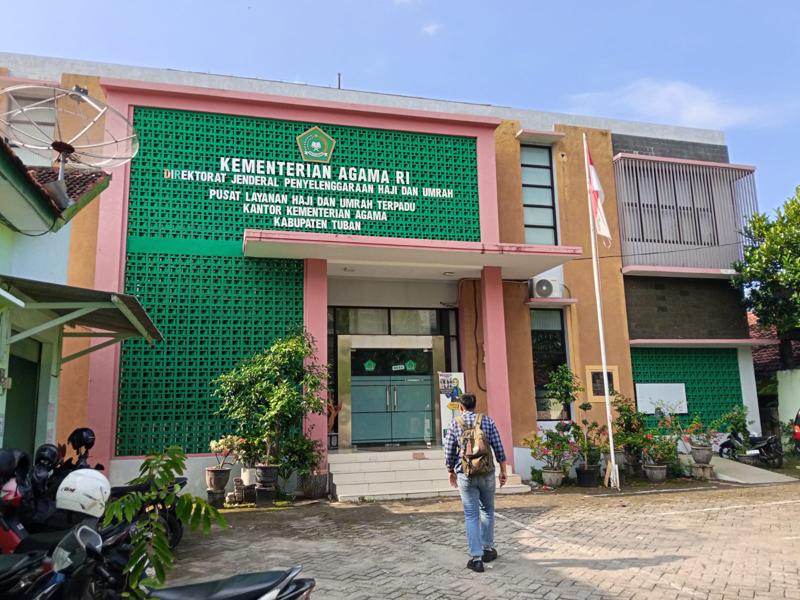 Alasan Kantor Kemenag Tuban yang selalu ramai.