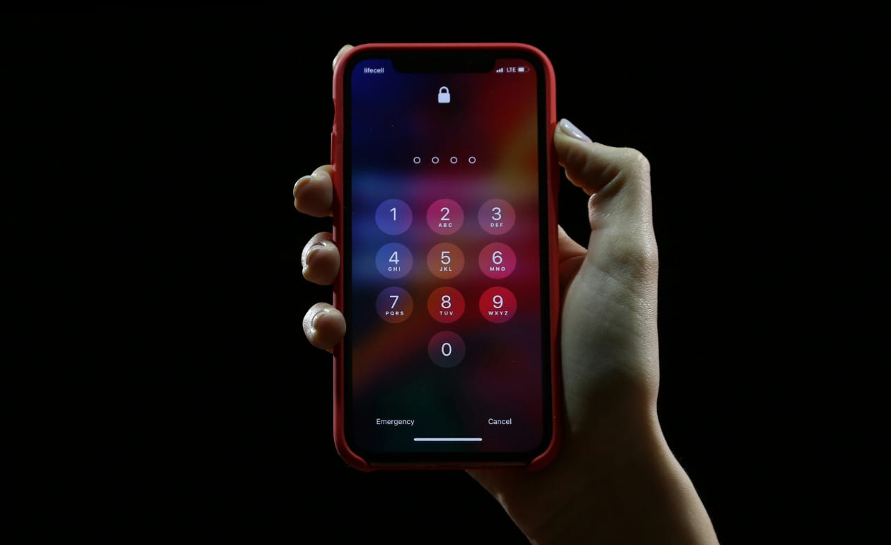 Ilustrasi PIN pada smartphone.