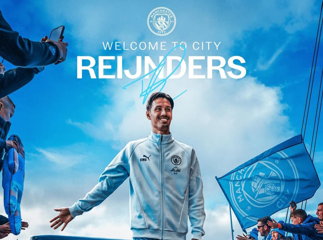 Manchester City resmi perkenalkan gelandang keturunan Indonesia, Tijjani Reijnders.