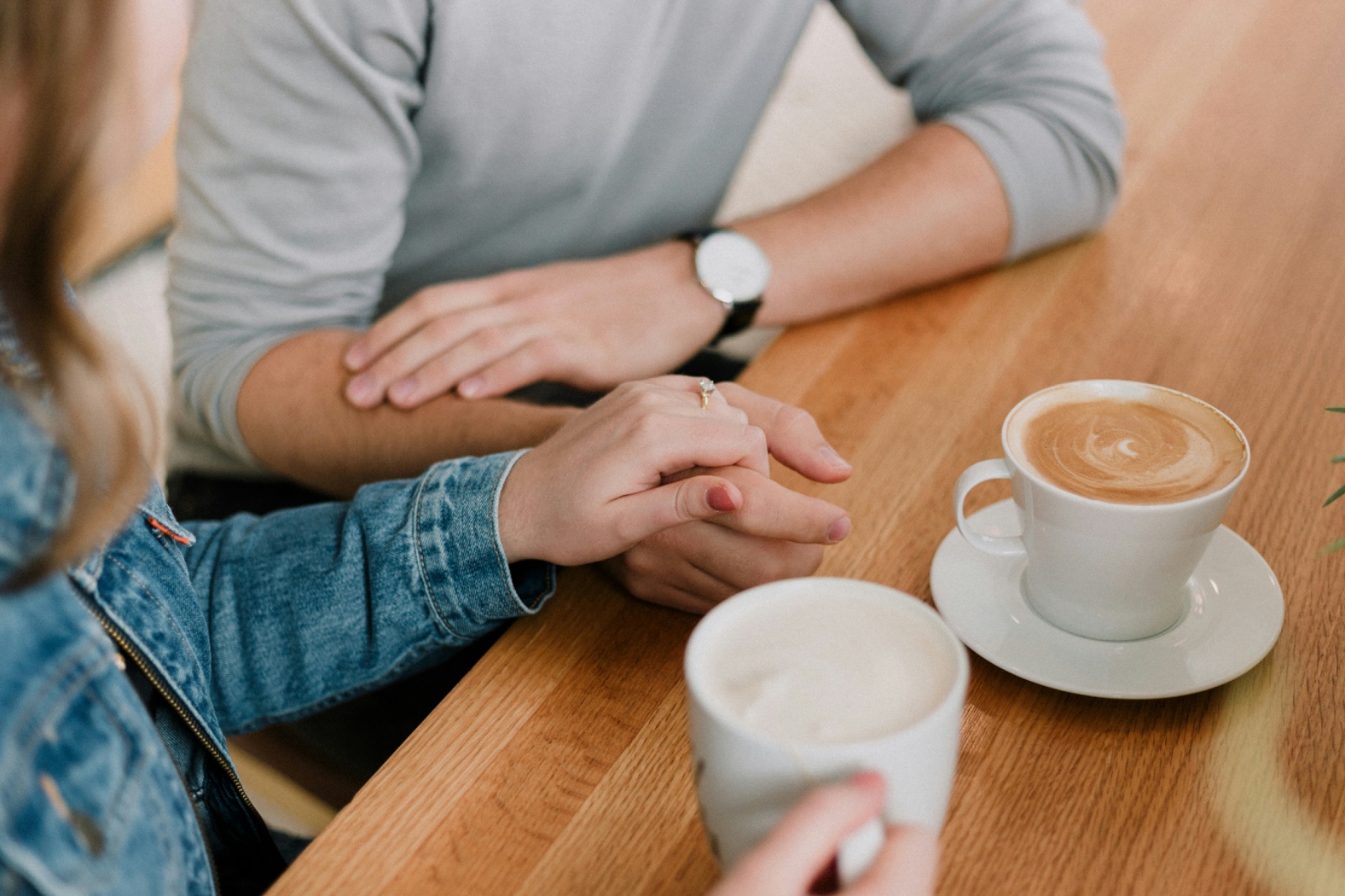 Makanan dan minuman yang bisa dihidangkan saat pacar main ke rumah