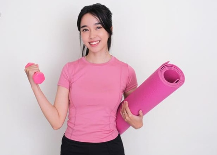 WHO merekomendasikan 150 menit olahraga per minggu untuk cegah dampak buruk gaya hidup sedentari.