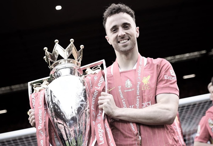Diogo Jota dan sang adik Andre Silva meninggal dunia dalam kecelakaan mobil di Zamora, Spanyol.