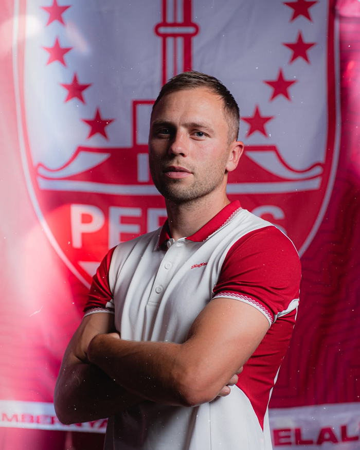 Persis Solo Rekrut Xandro Schenk, Bek Asal Belanda Eks Ajax
