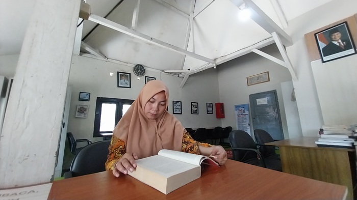 Stock opname buku Perpusda Tuban target selesai akhir Juli, buku hilang dan rusak akan ditindaklanjuti bersama bidang kearsipan.