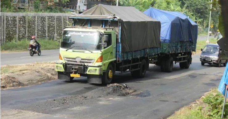Kondisi Ring Road Tuban Kian Memburuk,