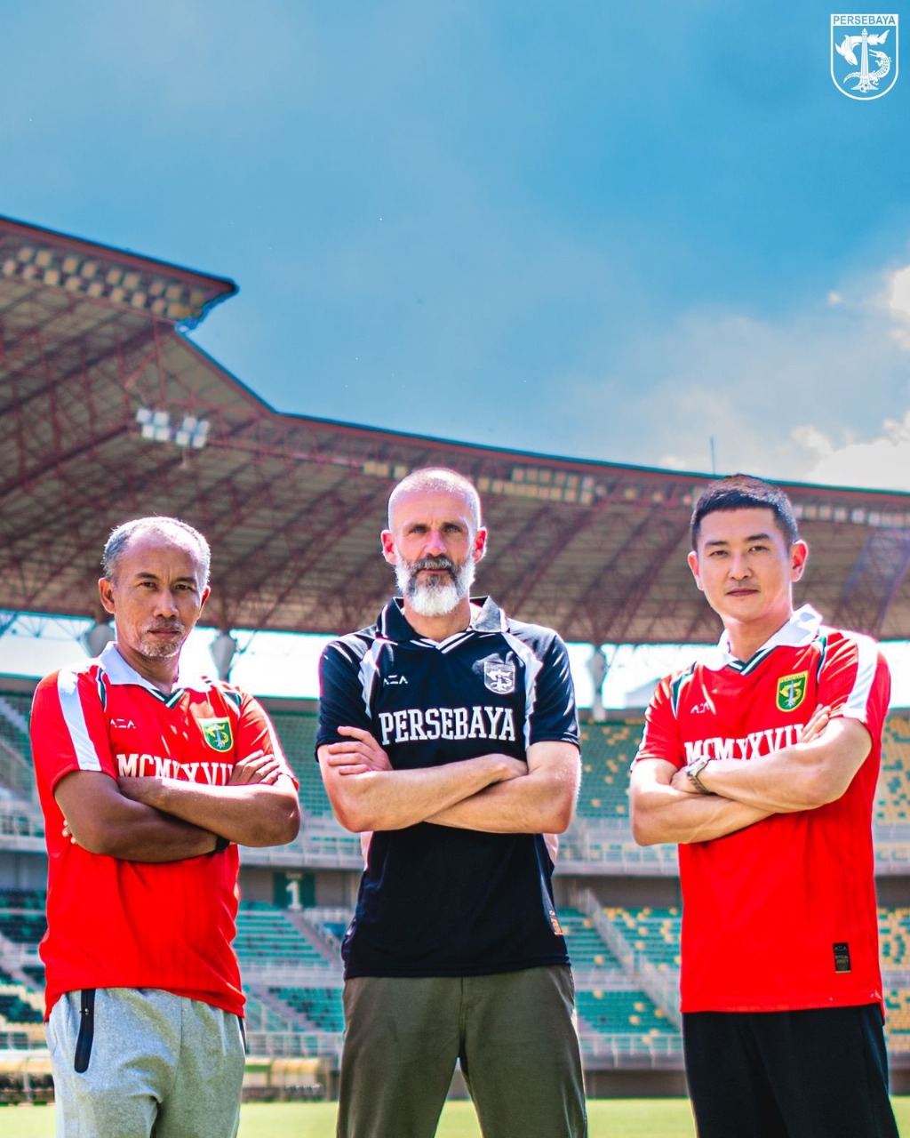 Pelatih Persebaya Eduardo Perez yakin timnya berada di jalur tepat jelang laga pembuka Super League melawan PSIM Yogyakarta