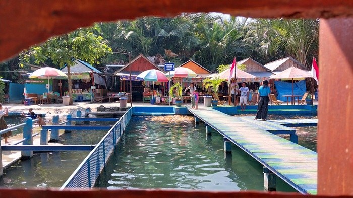 Kunjungan ke Wisata Pelang Tuban tetap stabil meski sempat ditemukan granat.