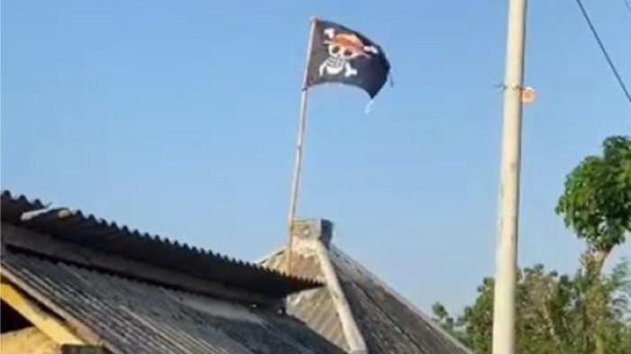 Aksi pemuda asal Kerek yang mengibarkan bendera One Piece dan mengunggahnya ke media sosial viral.