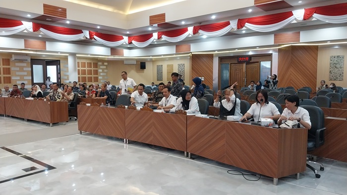 Anggota Fraksi PKB Siswanto saat membacakan pandangan fraksi partainya dalam rapat paripurna beberapa waktu lalu.