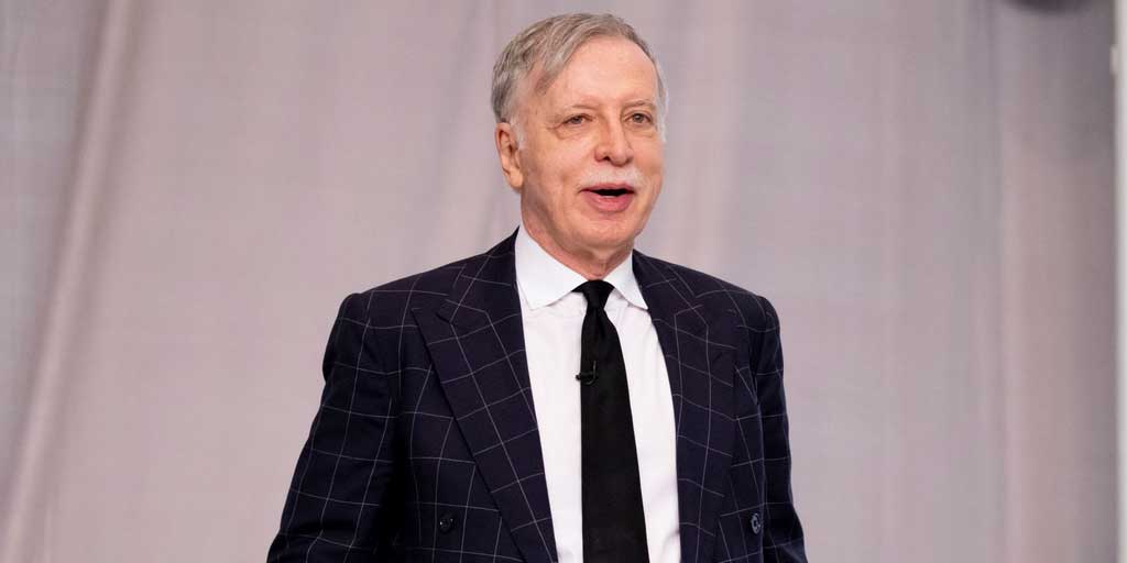 Stan Kroenke, salah satu pemilik klub sepak bola terkaya di dunia versi Forbes.