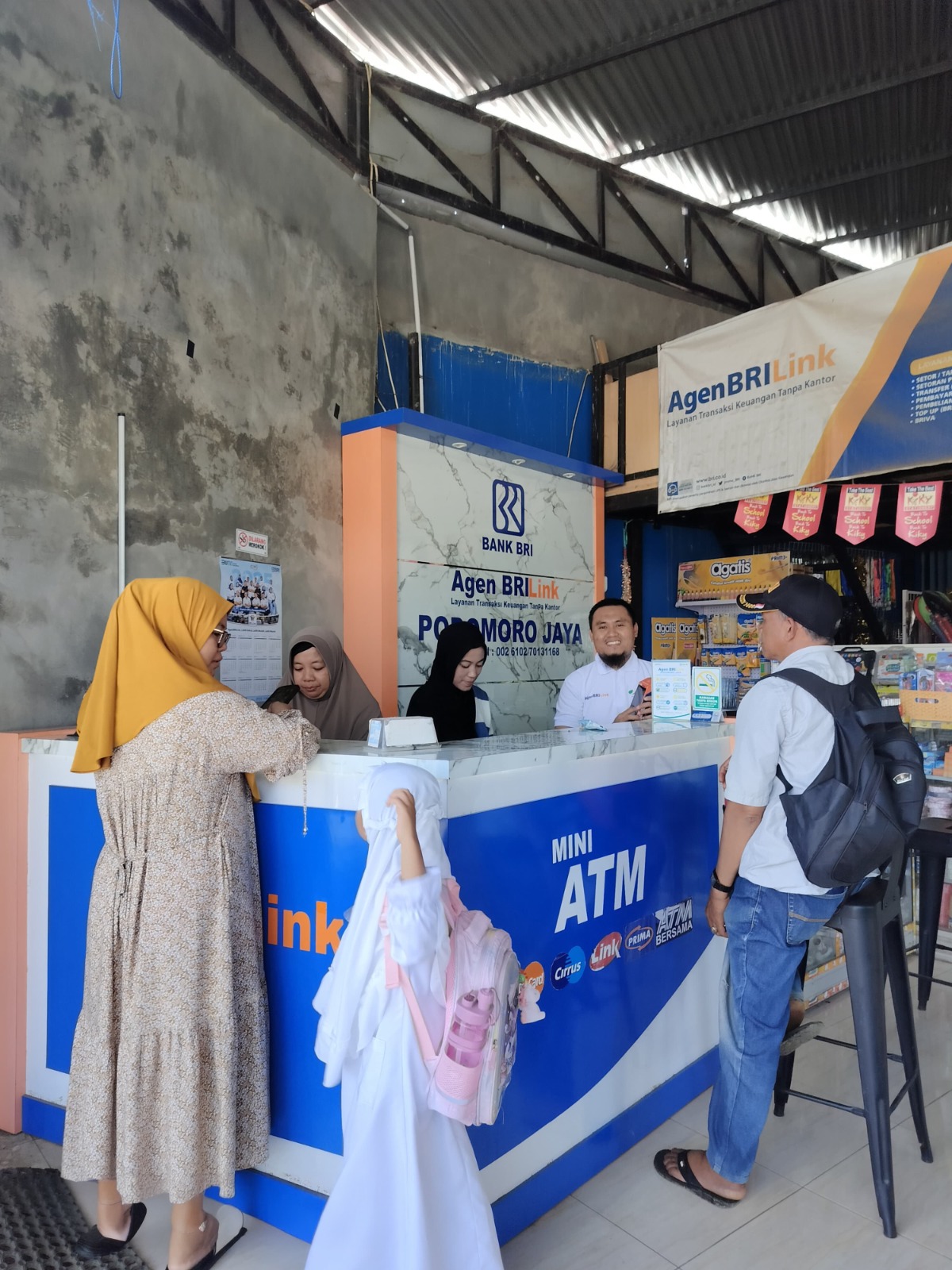 AgenBRILink Dekatkan Akses Layanan Keuangan bagi Petani
