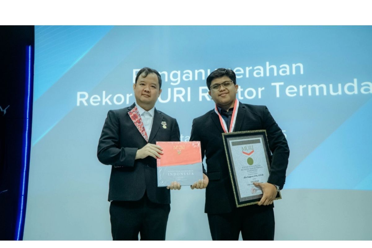 Alim Anggono, rektor termuda di Indonesia