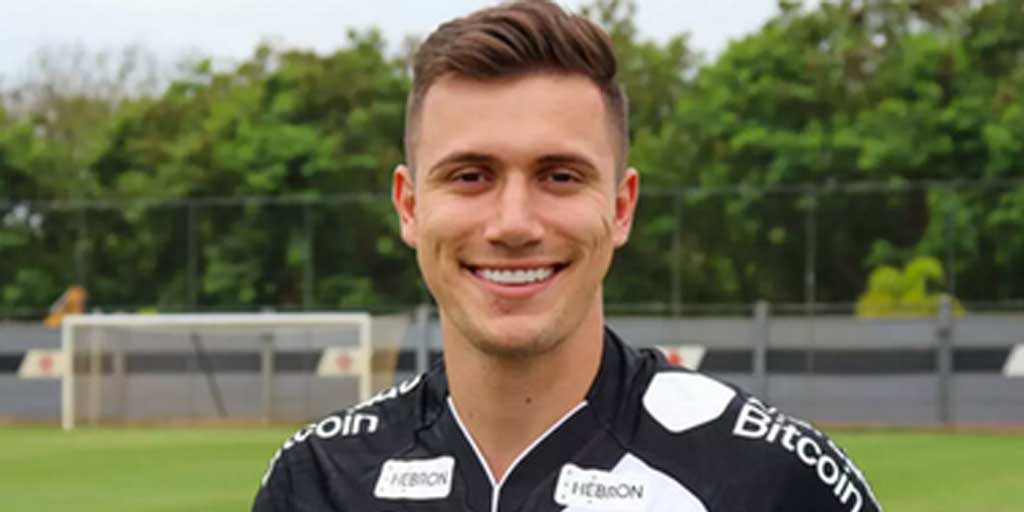 AC Milan incar Lucas Piton untuk memperkuat bek kiri pertahanannya bertarung di Serie A musim 2025/2026.