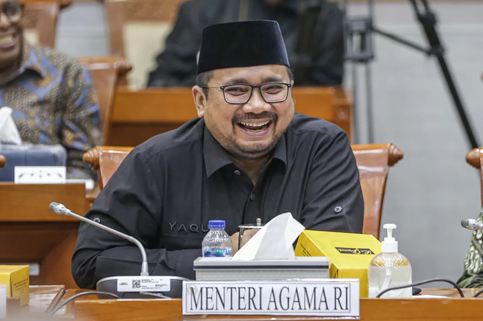 Skandal kuota haji 2024 memasuki babak baru, KPK cegah tiga nama besar, termasuk mantan Menag Yaqut.