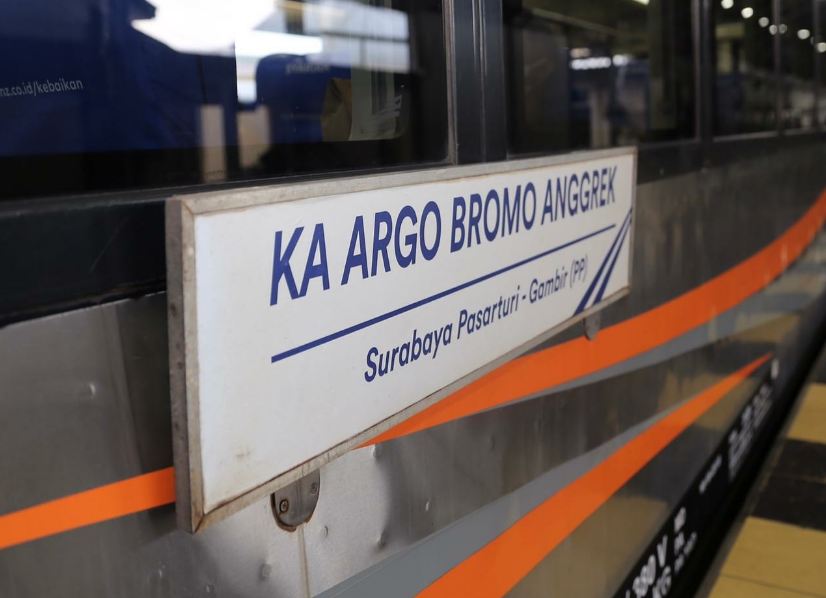 Kereta Api Argo Bromo Anggrek