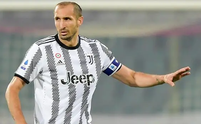 Dari gladiator pertahanan Juventus hingga pemilik LAFC, Giorgio Chiellini ukir perjalanan emas penuh dedikasi di dunia sepak bola.
