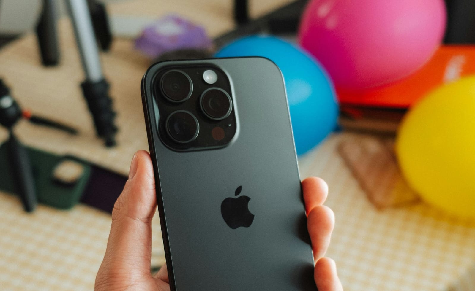 Apple berencana pisahkan jadwal perilisan iPhone reguler dan seri Pro mulai tahun depan