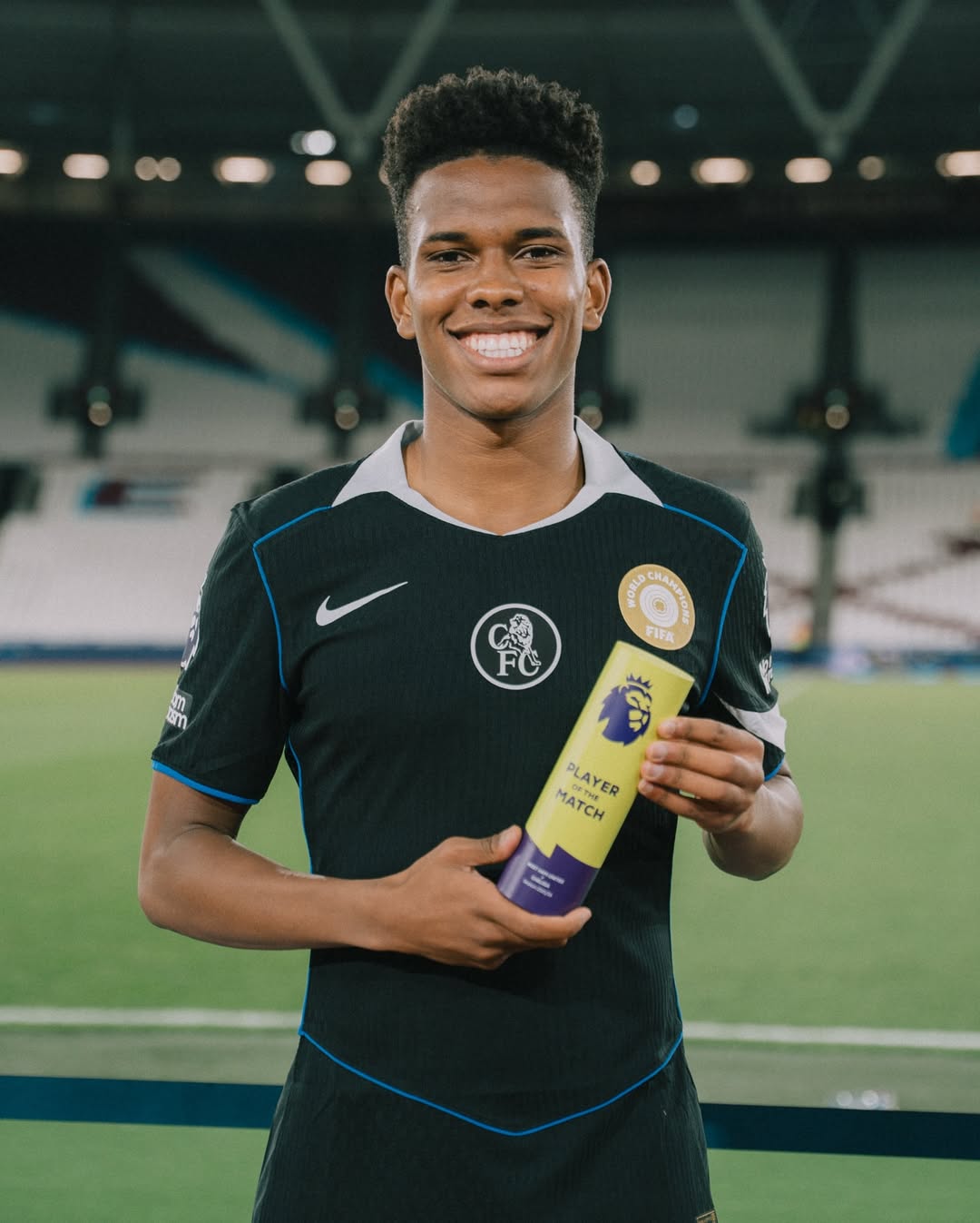 Estevao Willian Pecahkan Rekor Assist Termuda di Premier League