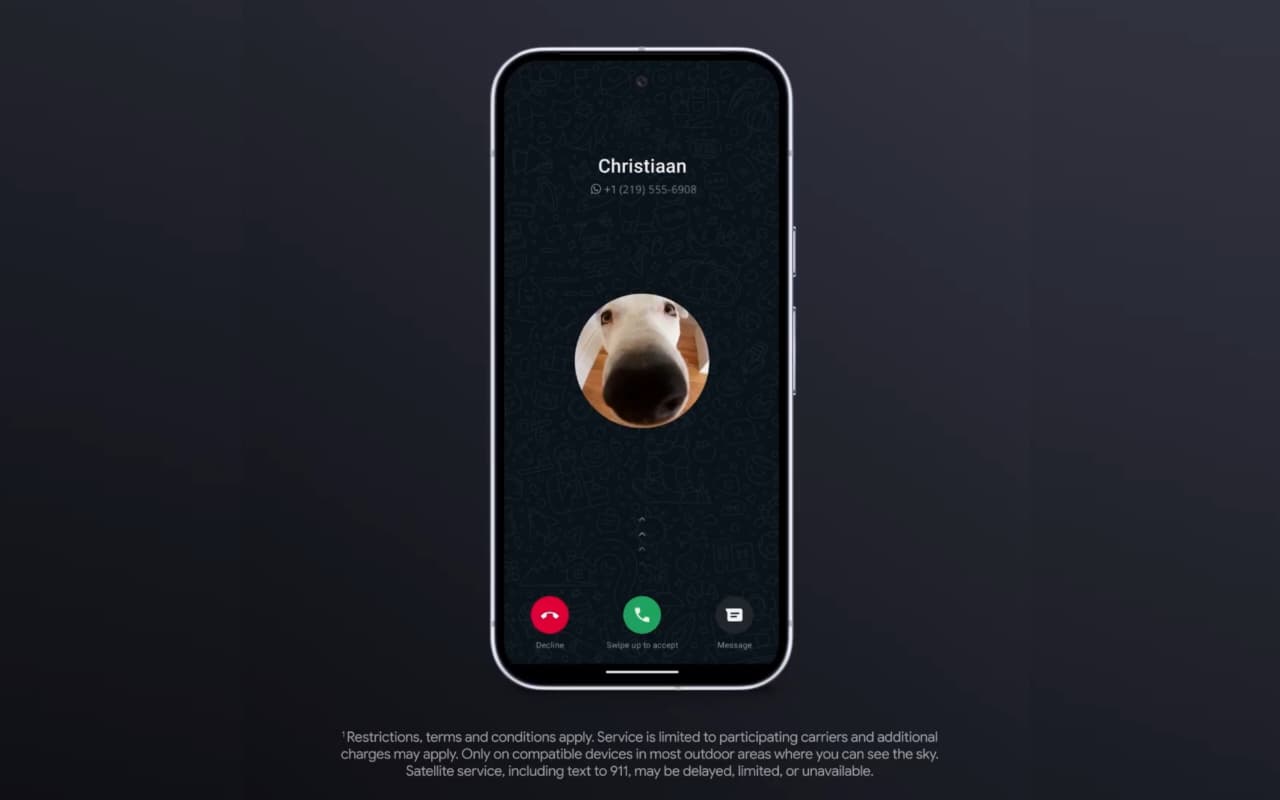 Ilustrasi panggilan WhatsApp berbasis konektivitas satelit.